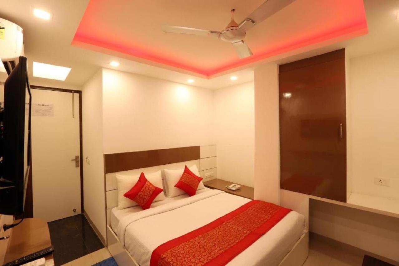 Del Fox Hotel, Delhi Airport New Delhi Eksteriør bilde