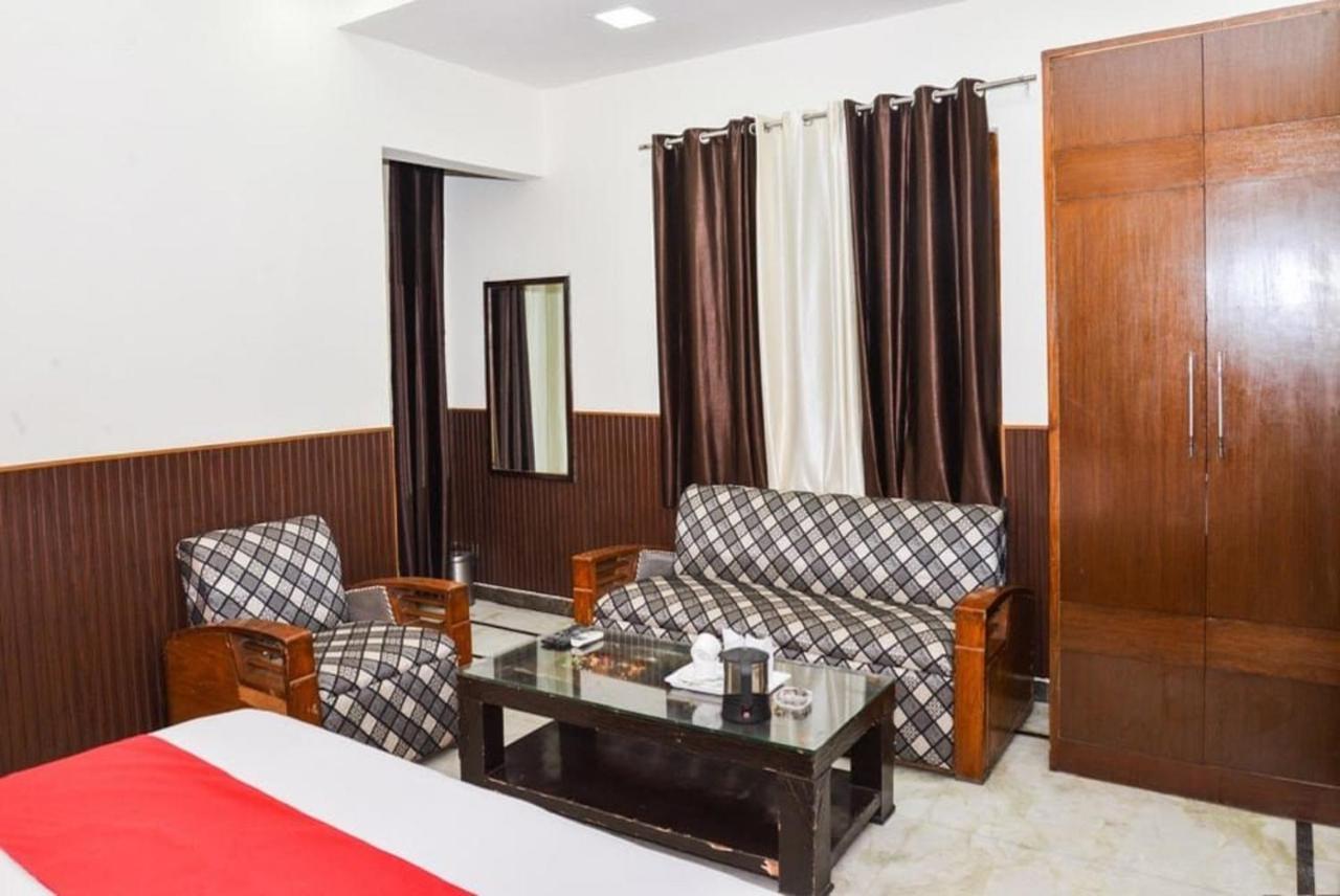 Del Fox Hotel, Delhi Airport New Delhi Eksteriør bilde